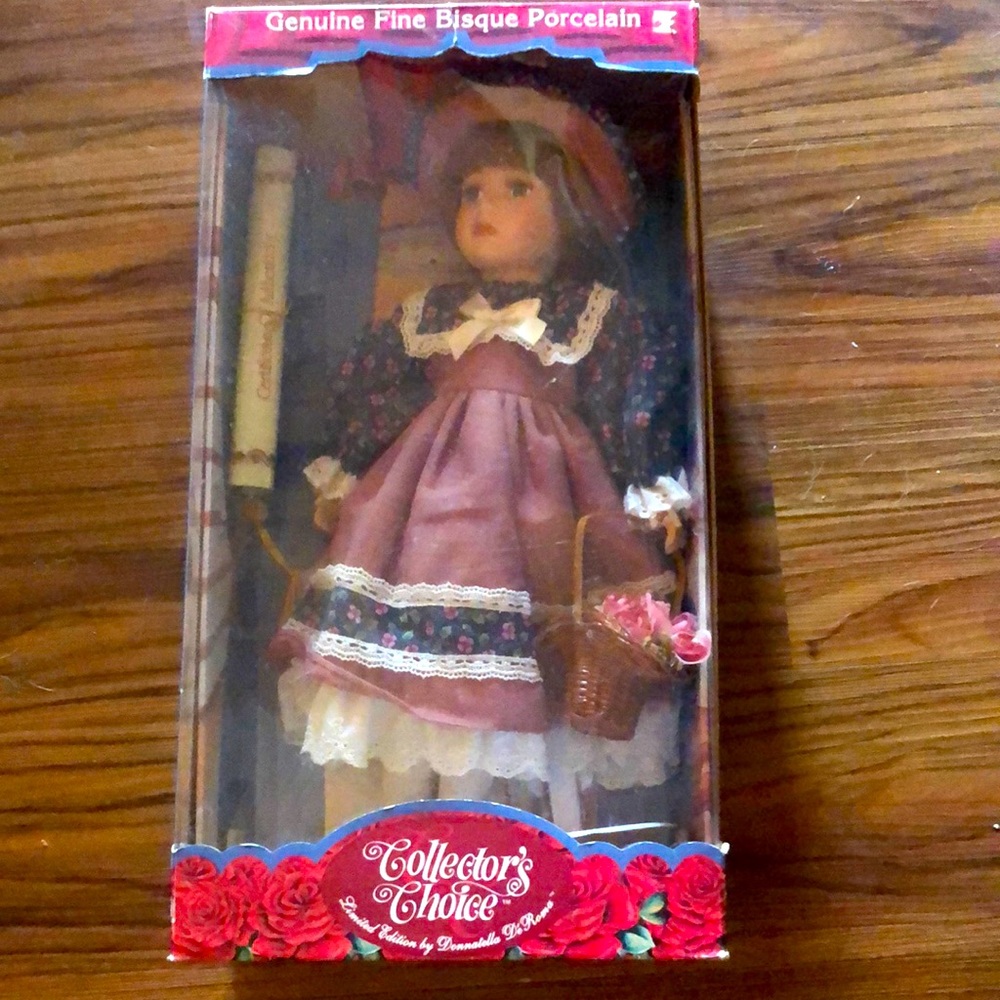 Genuine find boutique porcelain